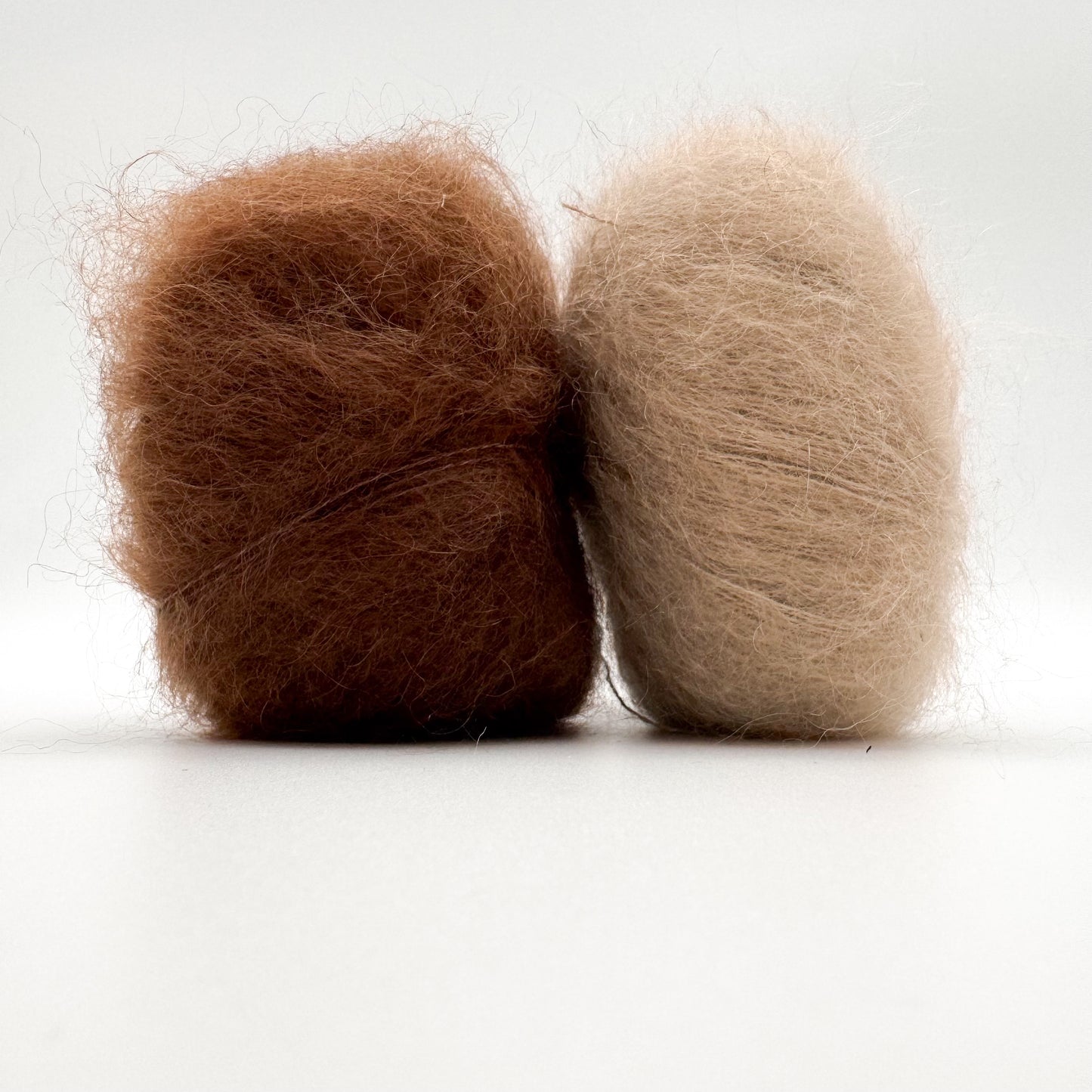 Mohair Sport Garn in der Farbe Nussbraun – Superkid-Mohair und Seide von A Knitters World