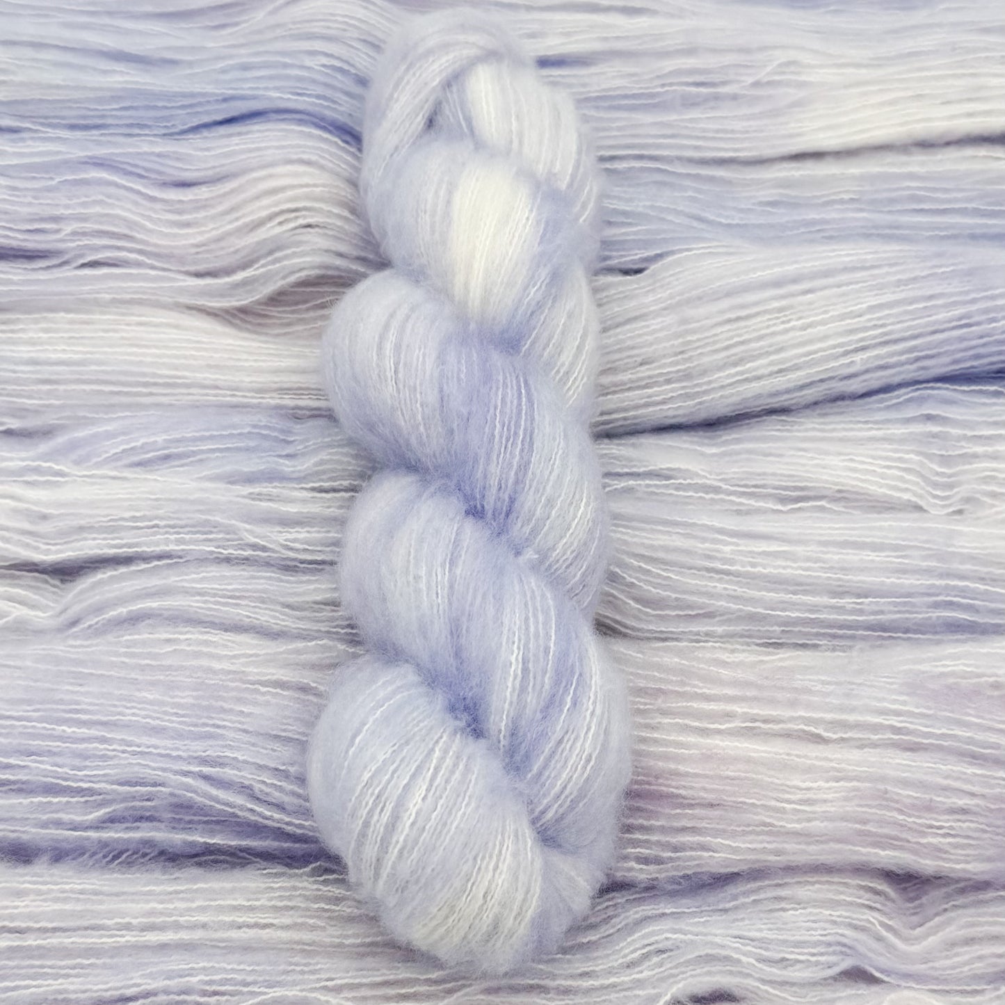 Fluffy Cashmere - The stillness of purple - A Knitters World