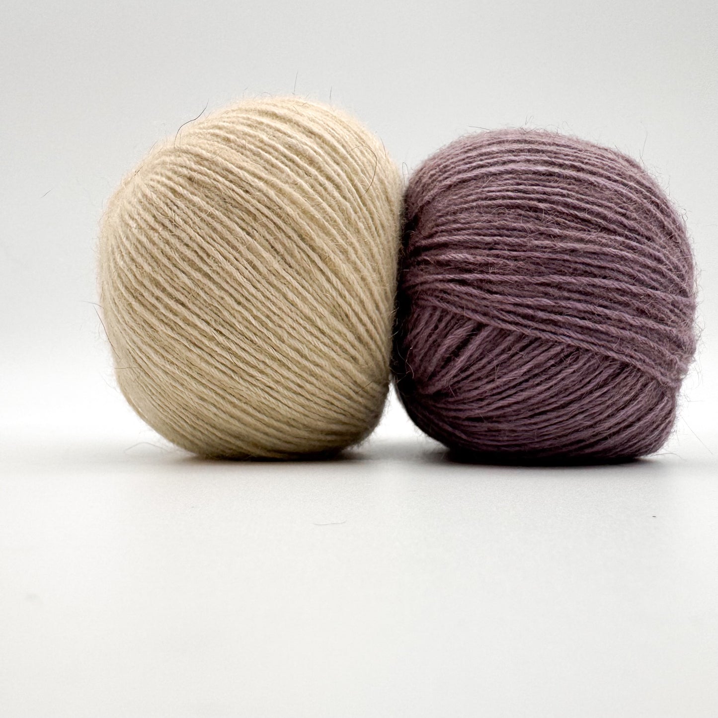 Possum garn i farven Lavender – AKW Skala A luksusgarn med cashmere og mulberry silke